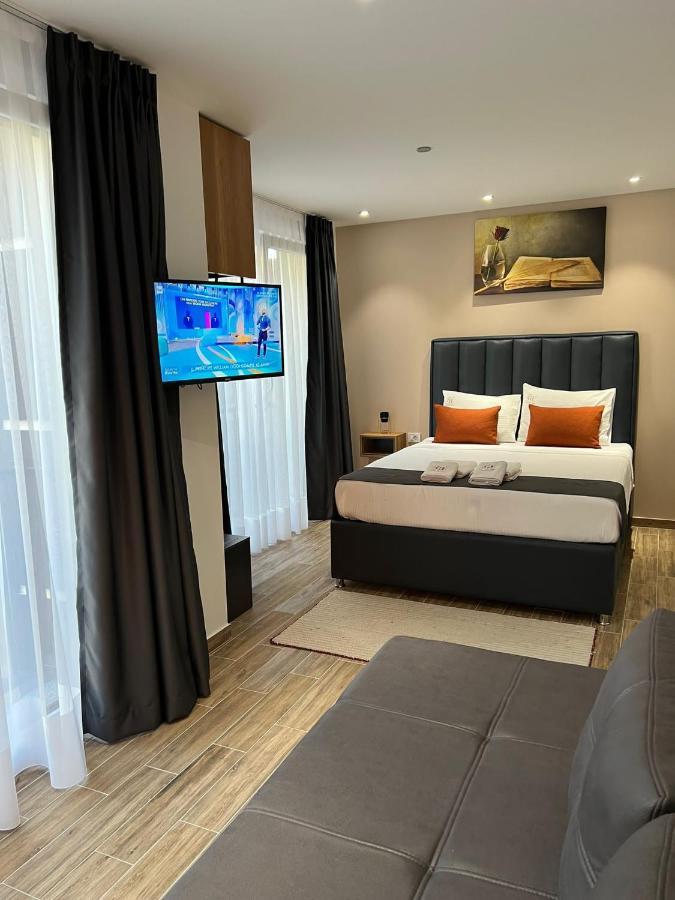ستروغا Comfort Hotel المظهر الخارجي الصورة