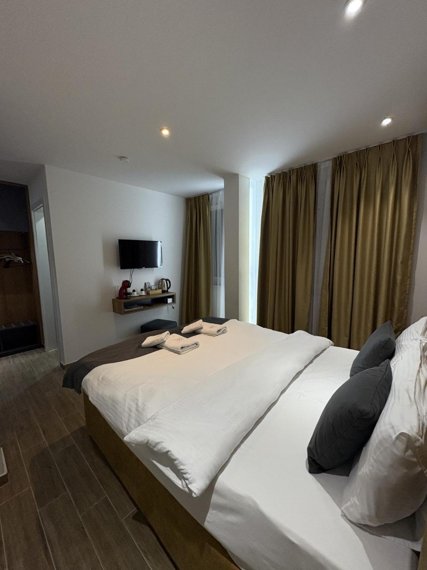 ستروغا Comfort Hotel المظهر الخارجي الصورة