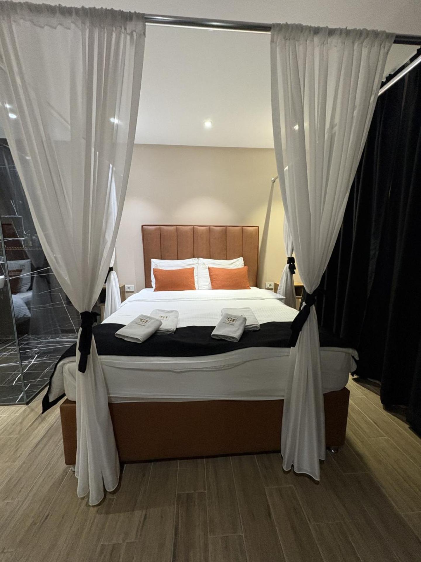 ستروغا Comfort Hotel المظهر الخارجي الصورة