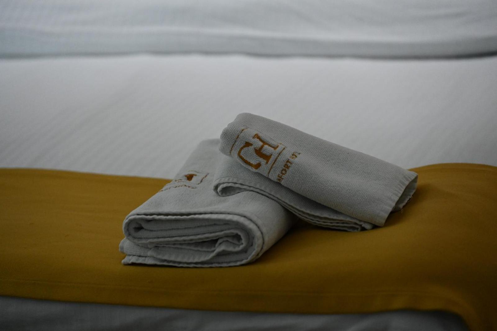 ستروغا Comfort Hotel المظهر الخارجي الصورة